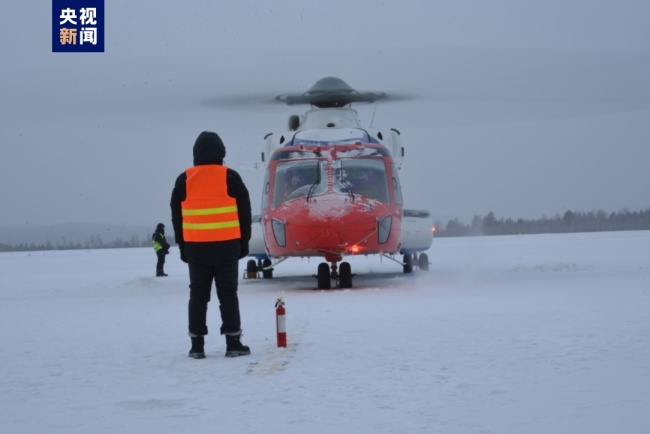 国产大型民用直升机AC313A完成首次高寒试飞插图