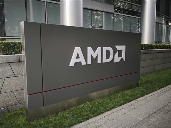AMD第四财季净利润暴增超3000倍！AI芯片销售超预期插图